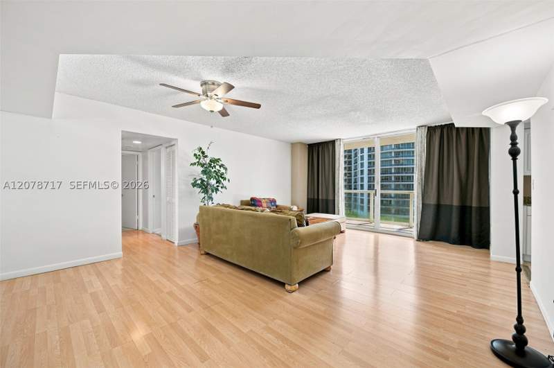 2 bedroom Condominium at 5900 Collins Ave 1006, The Grandview Condo, Miami Beach — photo 4