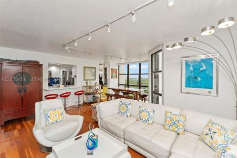 1925 Brickell Ave 1501D, Miami FL - photo 10 of 40