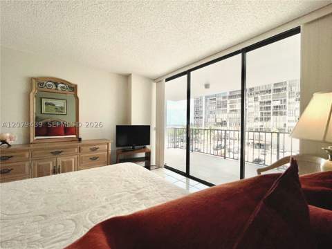 1901 Brickell Ave B506, Miami FL - photo 14 of 44