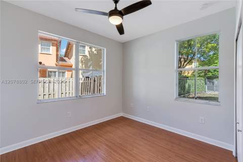 8450 NW 113th Psge, Doral FL - photo 12 of 31