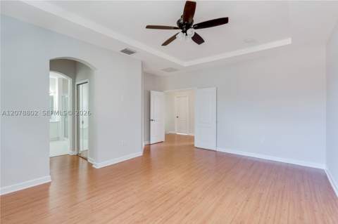 8450 NW 113th Psge, Doral FL - photo 16 of 31
