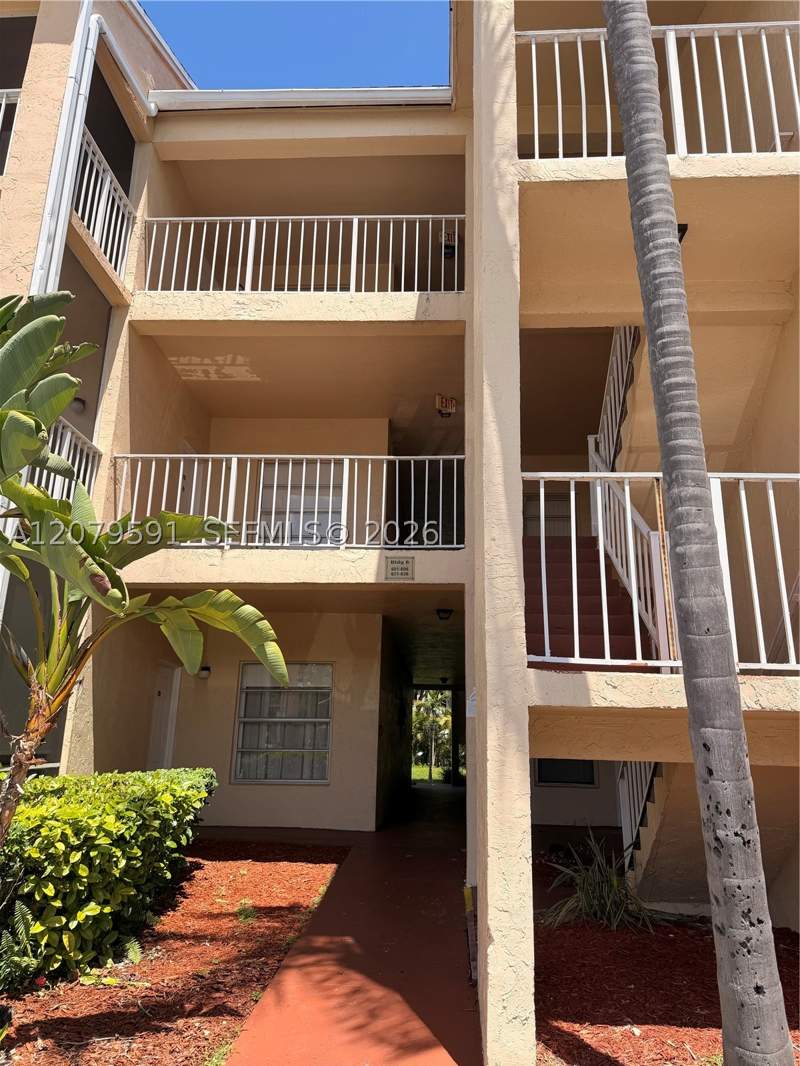 1 bedroom Condominium at 15325 SW 106 Te 604, Hammocks Trails Condo, Miami — photo 2