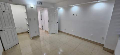 18051 Biscayne Blvd 1501, Aventura FL - photo 15 of 61