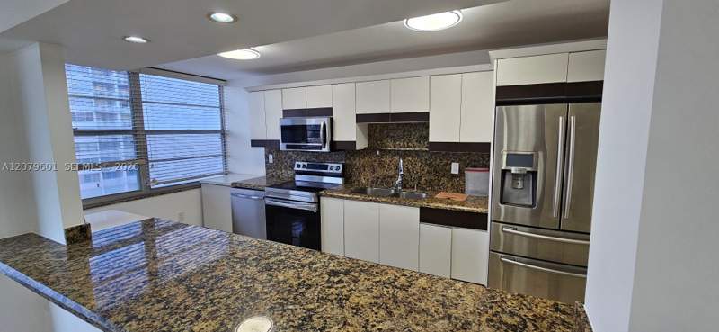 2 bedroom Condominium at 18051 Biscayne Blvd 1501, Del Prado Marina, Aventura — photo 4