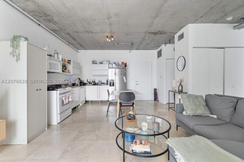 0 bedroom Condominium at 690 SW 1st Ct 2025, Neo Vertika Condo, Miami — photo 5