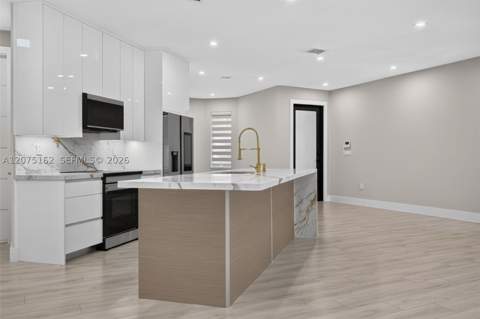 12377 SW 125th St, Miami FL - photo 7 of 25