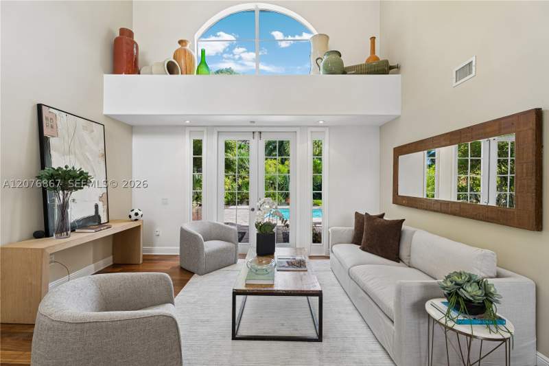 6 bedroom SingleFamilyResidence at 8445 SW 163rd Ter, Mirelda Estates, Palmetto Bay — photo 5