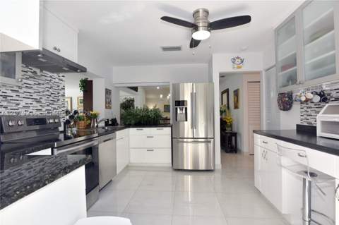 11744 SW 133rd Ct, Miami FL - photo 15 of 37