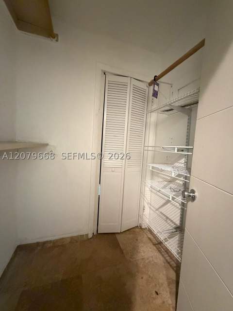 1400 NE 191st St 310, Miami FL - photo 6 of 14