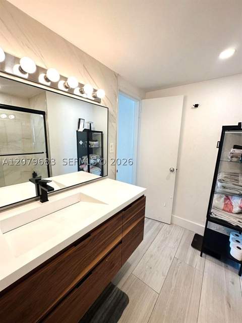 1000 West Ave Ph27, Miami Beach FL - photo 10 of 39
