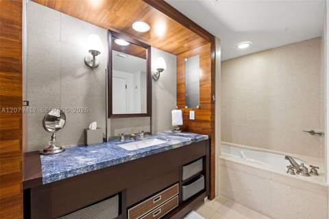 6801 Collins Ave 1401, Miami Beach FL - photo 19 of 59