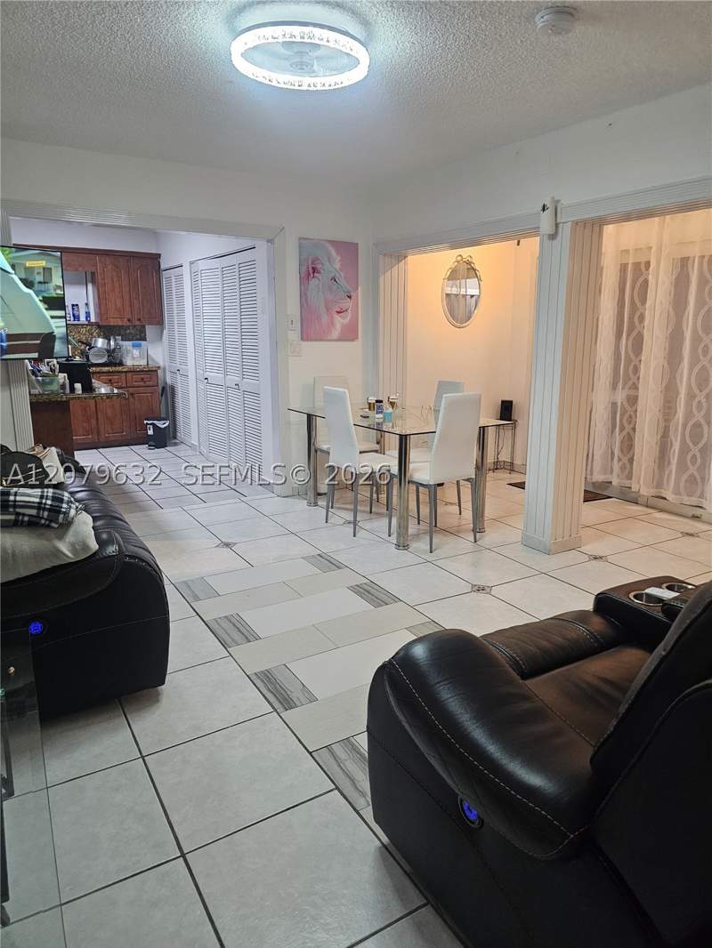 4 bedroom SingleFamilyResidence at 6847 SW 13th St, Tamiami City Revised, Miami — photo 4