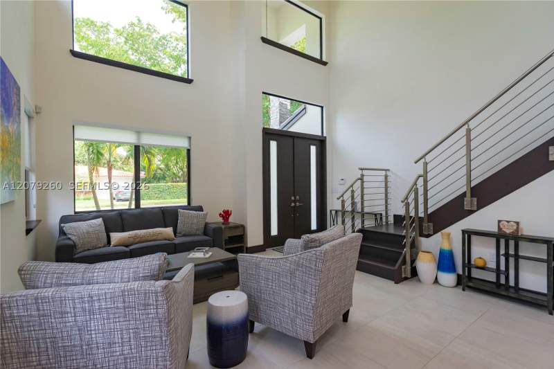 4 bedroom SingleFamilyResidence at 5778 SW 33rd St, Schenley Park, Miami — photo 3