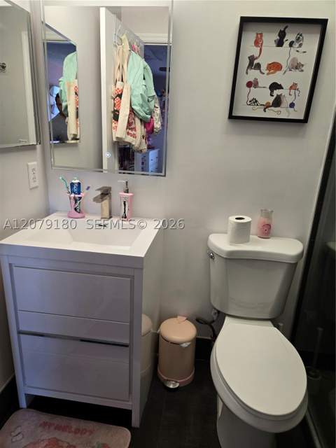 11464 NW 50th Ter, Doral FL - photo 17 of 26