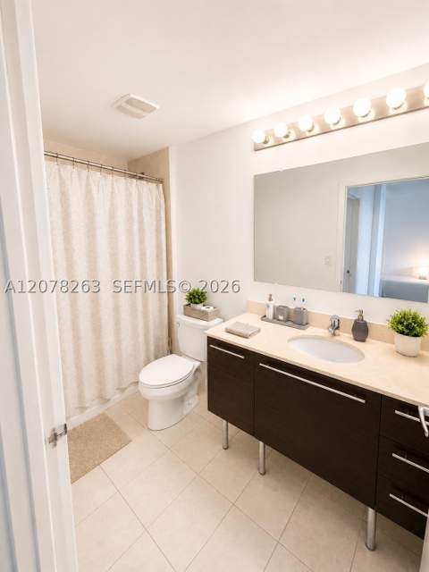 1900 N Bayshore Dr 3005, Miami FL - photo 9 of 9