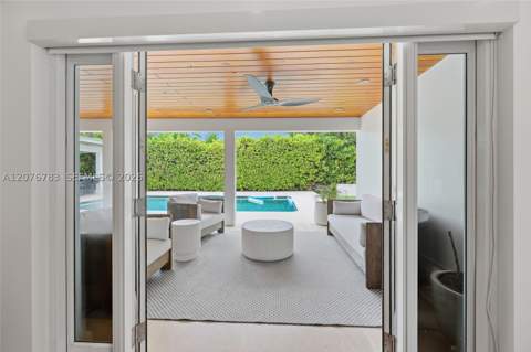 571 S Mashta Dr, Key Biscayne FL - photo 13 of 34