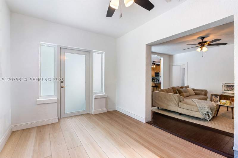 3 bedroom SingleFamilyResidence at 2465 Inagua Ave, King Park, Miami — photo 4