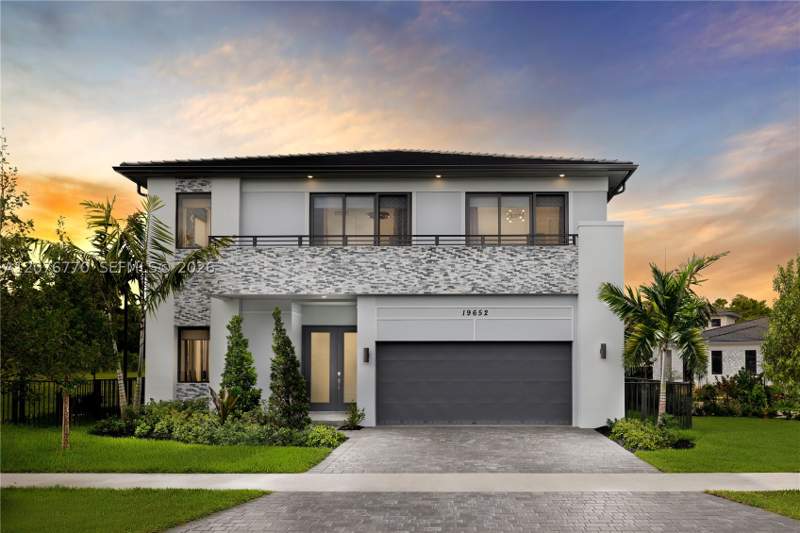 5 bedroom SingleFamilyResidence at 19662 NE 14th Ct, Greenview at Presidential, Miami — photo 4