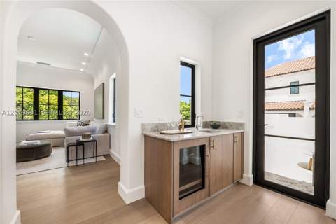550 Malaga Ave Villa 1, Coral Gables FL - photo 14 of 40
