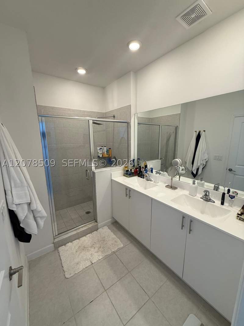 4 bedroom Townhouse at 28611 SW 129th Ct, Cambridge Estates First A, Homestead — photo 3