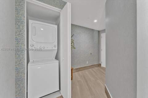501 NE 31st St 2006, Miami FL - photo 23 of 46