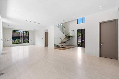 970 NE 92nd St, Miami Shores FL - photo 11 of 102