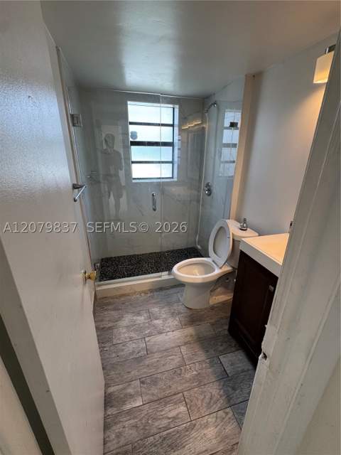 18224 Mediterranean Blvd 2-17, Miami FL - photo 15 of 27