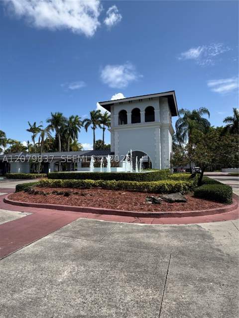 18224 Mediterranean Blvd 2-17, Miami FL - photo 19 of 27