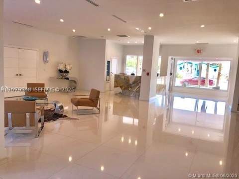 6450 Collins Ave 205, Miami Beach FL - photo 11 of 39