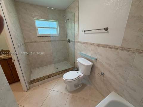 250 NE 87th St, El Portal FL - photo 9 of 12