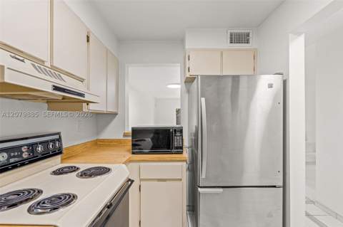 8000 SW 151st Ct 614, Miami FL - photo 7 of 29