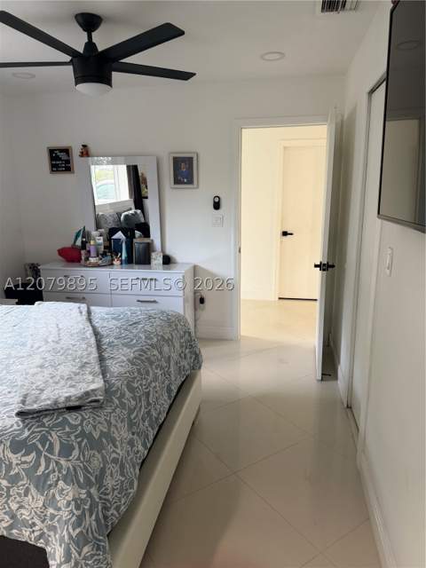 10411 SW sw 51st St, Miami FL - photo 13 of 55