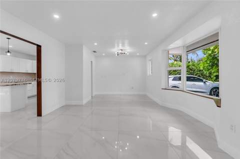 9450 SW 25th Dr, Miami FL - photo 6 of 41