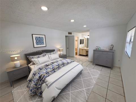 18905 NW 62nd Ave 204, Hialeah FL - photo 13 of 17
