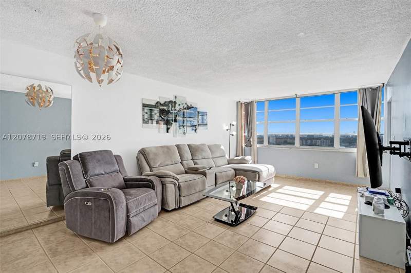 1 bedroom Condominium at 1351 NE Miami Gardens Dr 1504E, Buckley Towers Condo - Ea, Miami — photo 3
