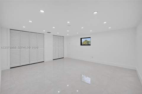 1200 NE 204th Ter, Miami FL - photo 16 of 51
