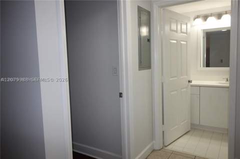 50 Menores Ave 611, Coral Gables FL - photo 19 of 27