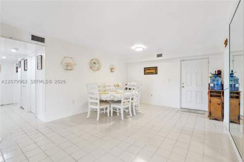 5825 W 25 Ct 212, Hialeah FL - photo 14 of 32