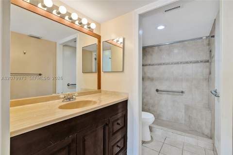 8660 SW 212th St 111, Cutler Bay FL - photo 12 of 35