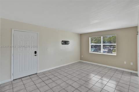 8660 SW 212th St 111, Cutler Bay FL - photo 6 of 35