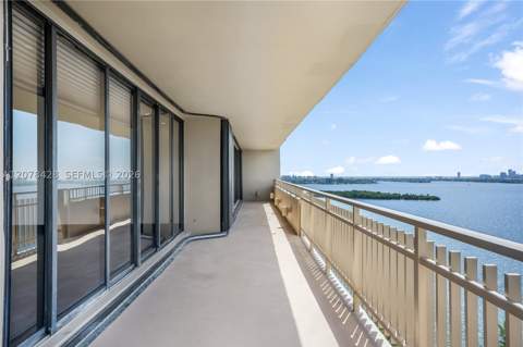 11113 Biscayne Blvd 1951, Miami FL - photo 18 of 63