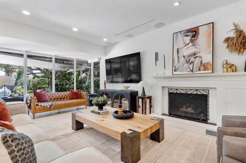 652 NE 105th St, Miami Shores FL - photo 21 of 64