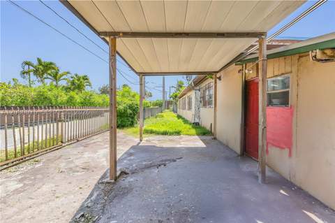 503 NW 43rd Pl, Miami FL - photo 22 of 25
