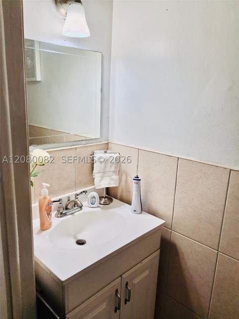 11741 SW 18th St 7-32, Miami FL - photo 14 of 16