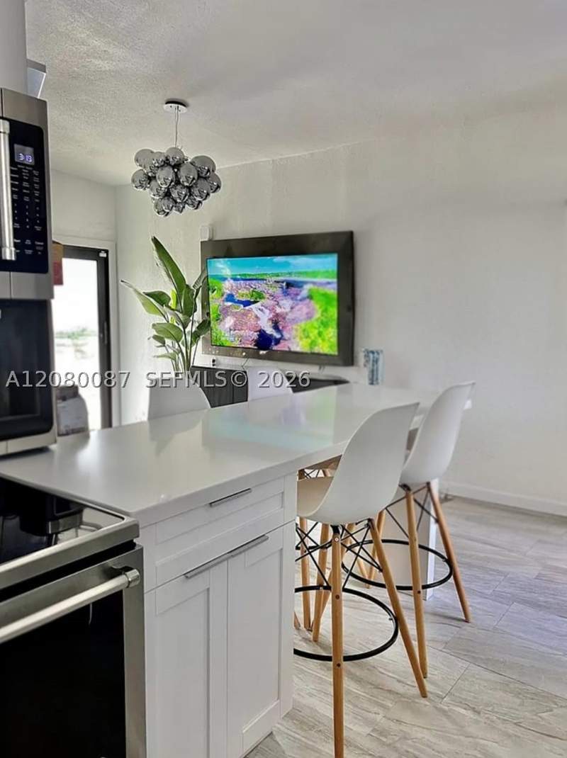 4 bedroom SingleFamilyResidence at 12445 NW 20th Ave, Nichols Golf Estates, Miami — photo 4