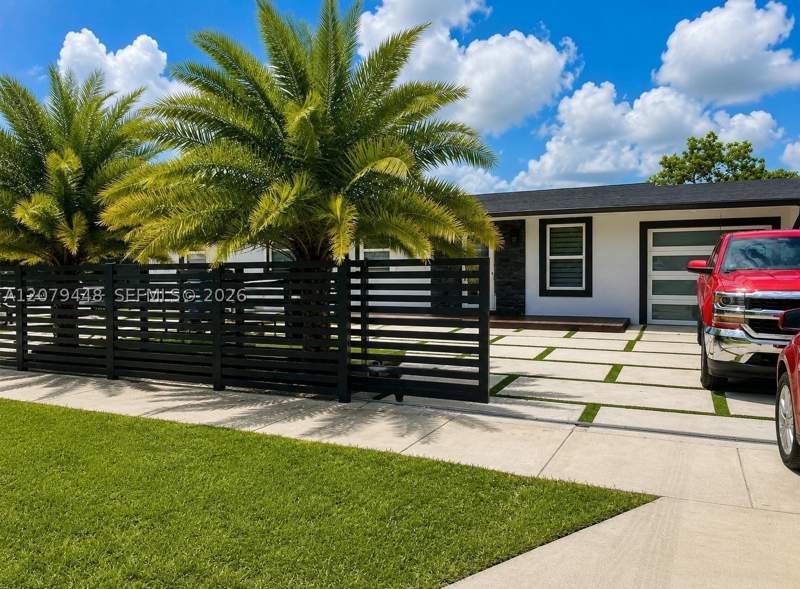 4 bedroom SingleFamilyResidence at 19200 NW 51st Ave, Miami Gardens Manor Sec 4, Miami Gardens — photo 4