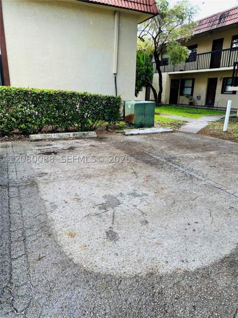 6565 W 26th Dr 34-104, Hialeah FL - photo 13 of 18