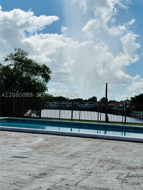 6565 W 26th Dr 34-104, Hialeah FL - photo 14 of 18