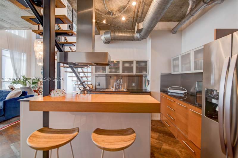 3 bedroom Condominium at 10 SW South River Dr Phii08, Neo Condo, Miami — photo 4