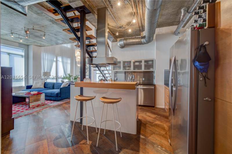 3 bedroom Condominium at 10 SW South River Dr Phii08, Neo Condo, Miami — photo 5